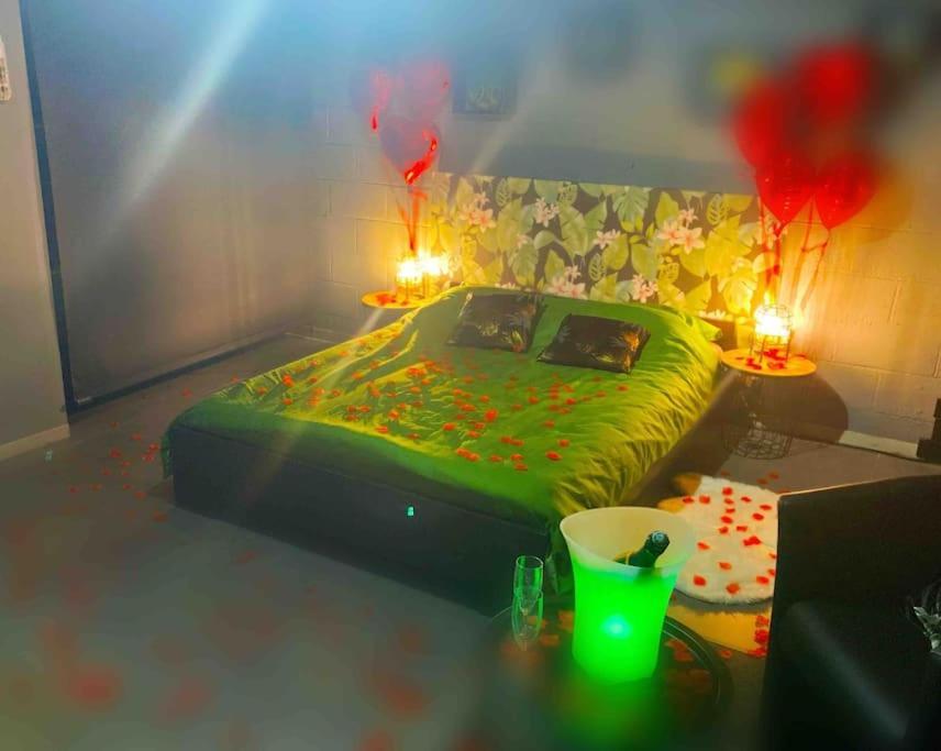 Vip Lounge Appartement Avec Jacuzzi Et Jardin Andenne Bagian luar foto