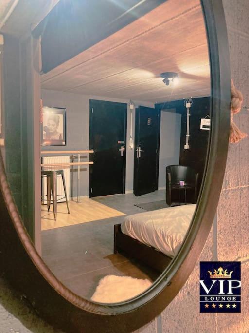 Vip Lounge Appartement Avec Jacuzzi Et Jardin Andenne Bagian luar foto